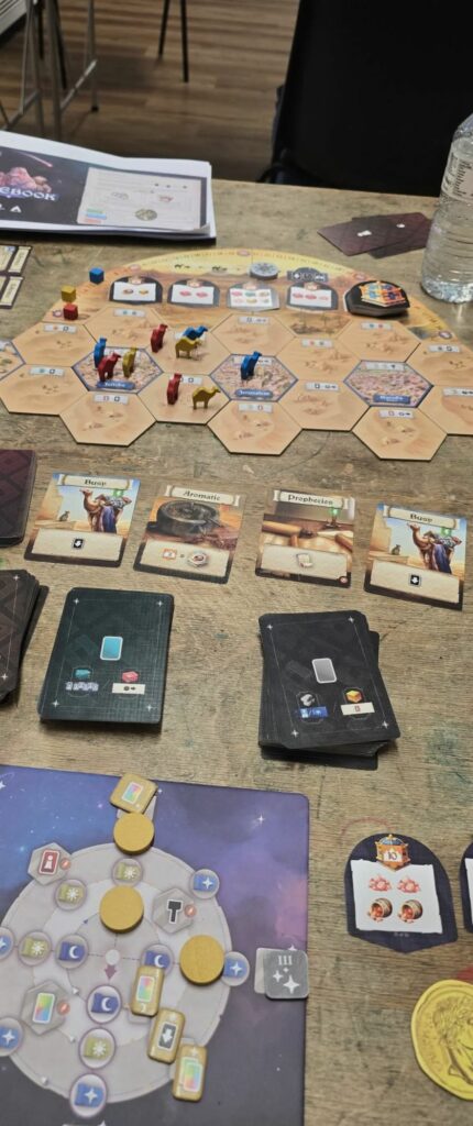 Recenzja gry 3 Magi z Kickstartera autorstwa Carla Kinga