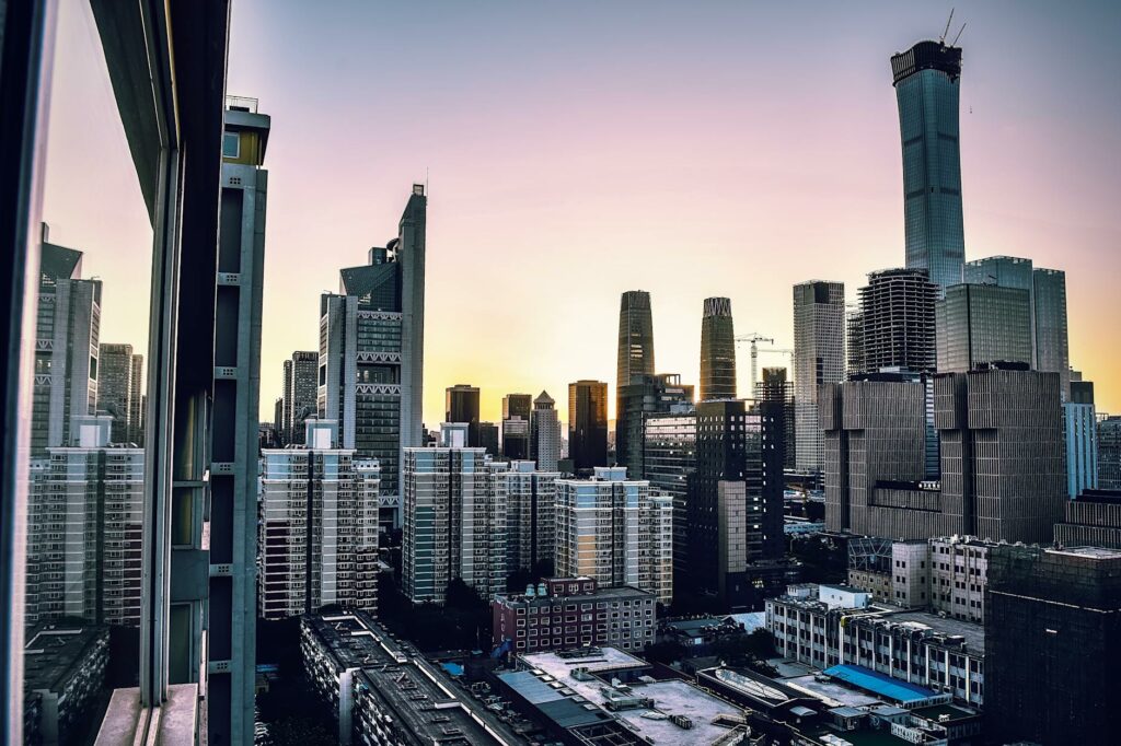 Kolekcja Miast Stefana Felda: Manila i Pekin