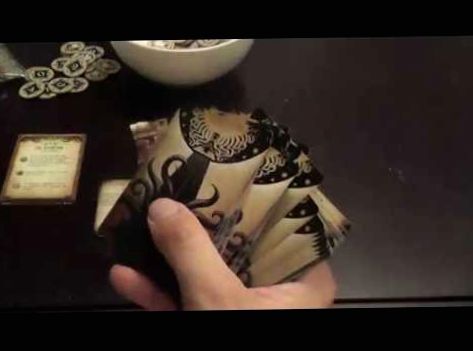 Arkham Horror: Gra Karciana (2016)