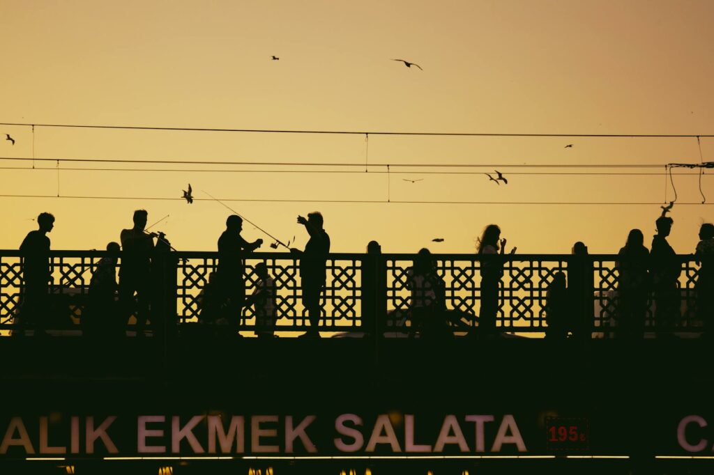 Historia początku (2025)