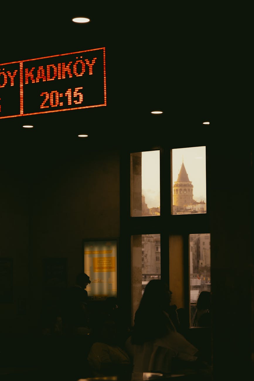 Historia początku (2025)