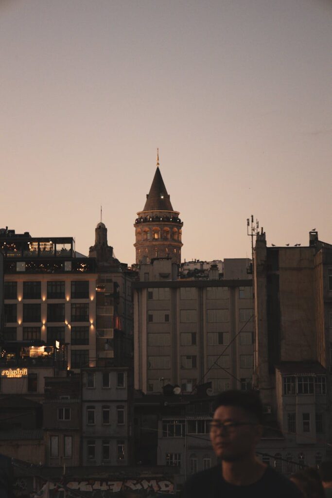 Historia początku (2025)